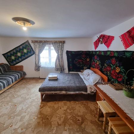 Vatra Moldoviţei Pensiunea Agroturistica Casa Colinita מראה חיצוני תמונה